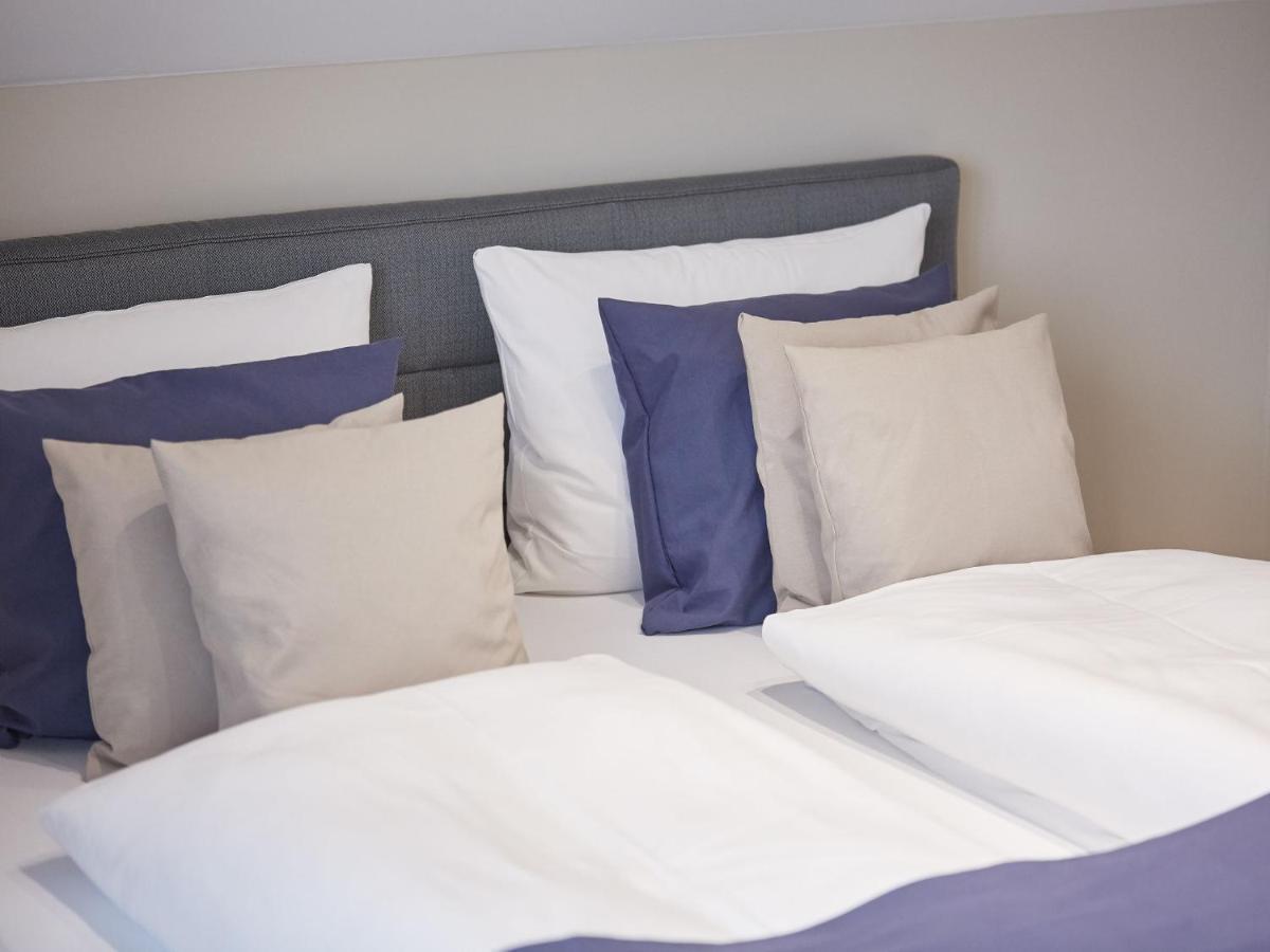 Reetland Am Meer - Premium Reetdachvilla Mit 3 Schlafzimmern, Sauna, Kamin Und Massagesessel F05 Dranske Eksteriør bilde