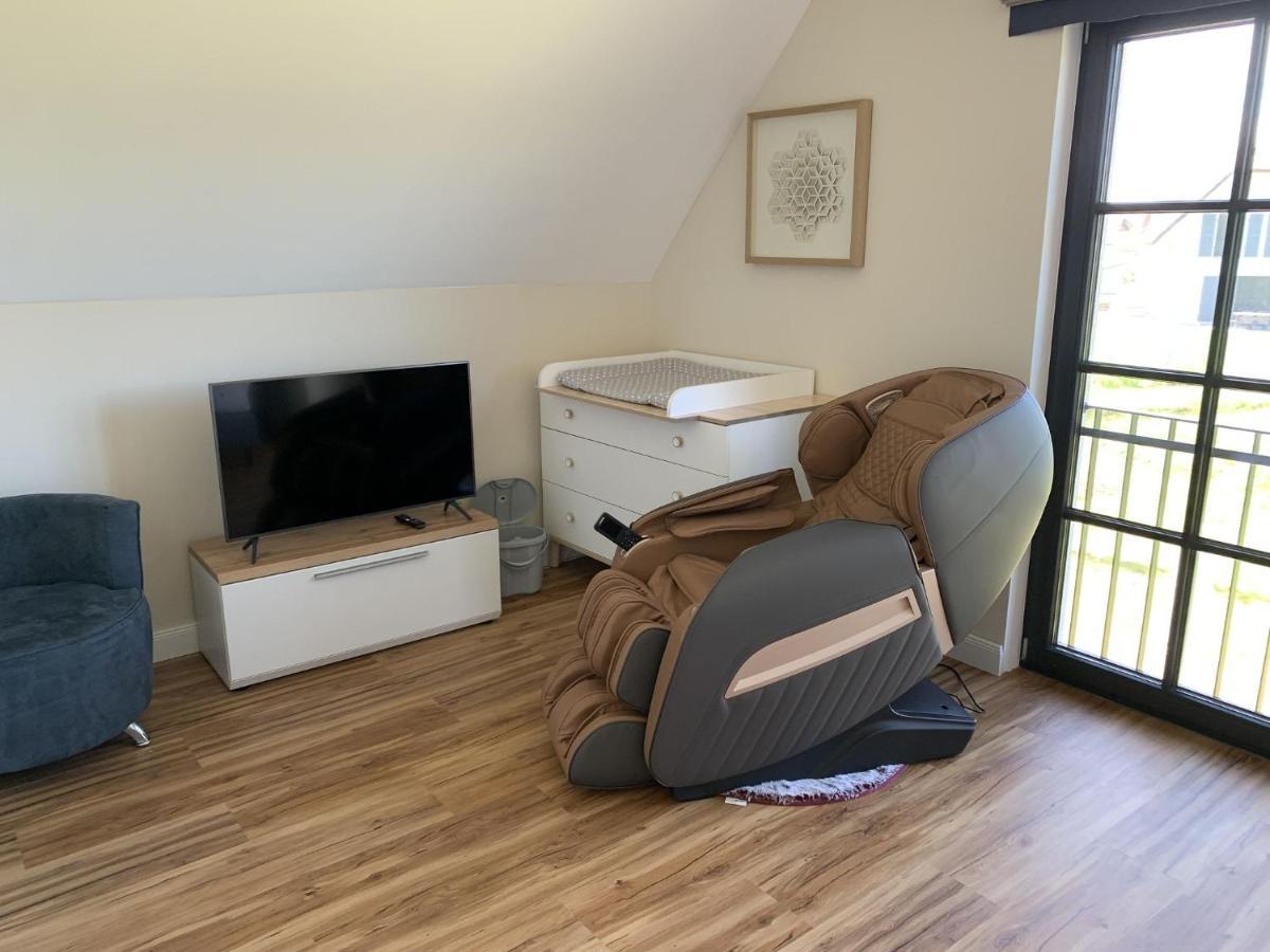 Reetland Am Meer - Premium Reetdachvilla Mit 3 Schlafzimmern, Sauna, Kamin Und Massagesessel F05 Dranske Eksteriør bilde